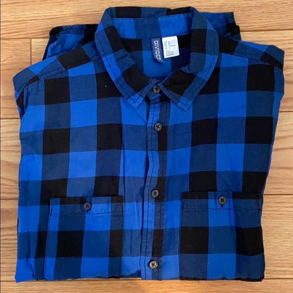 Divided Men’s Button-Down